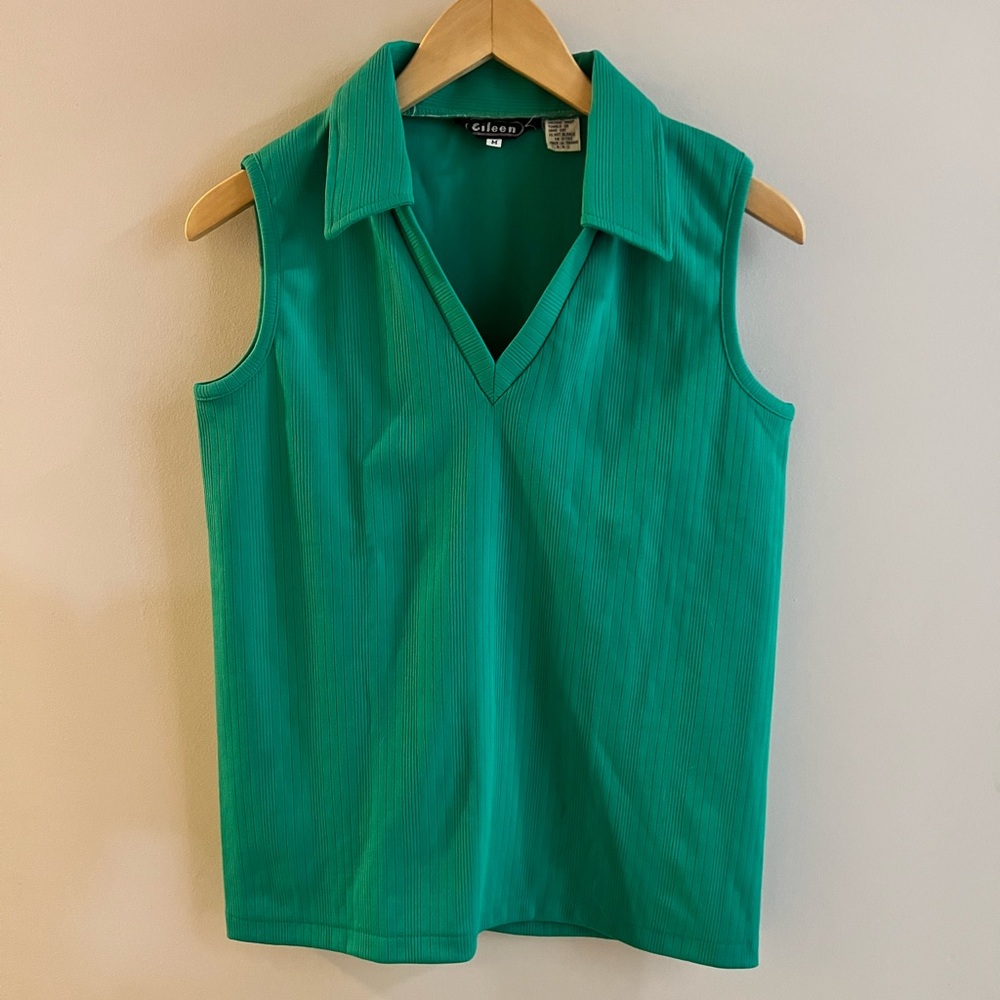 VINTAGE Green Sleeveless Top